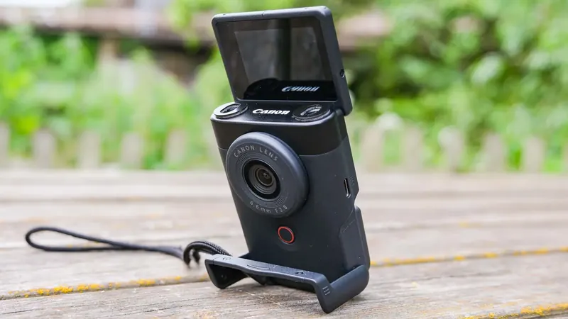 PowerShot V10 Vlogging Camera image 2